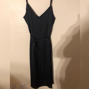 Black A&F satin dress in large never worn